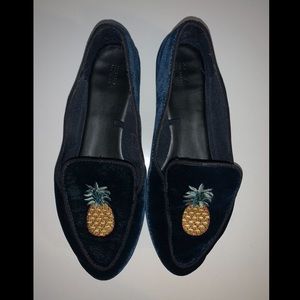 New! Never worn! Navy Velvet Pineapple emb Loafers